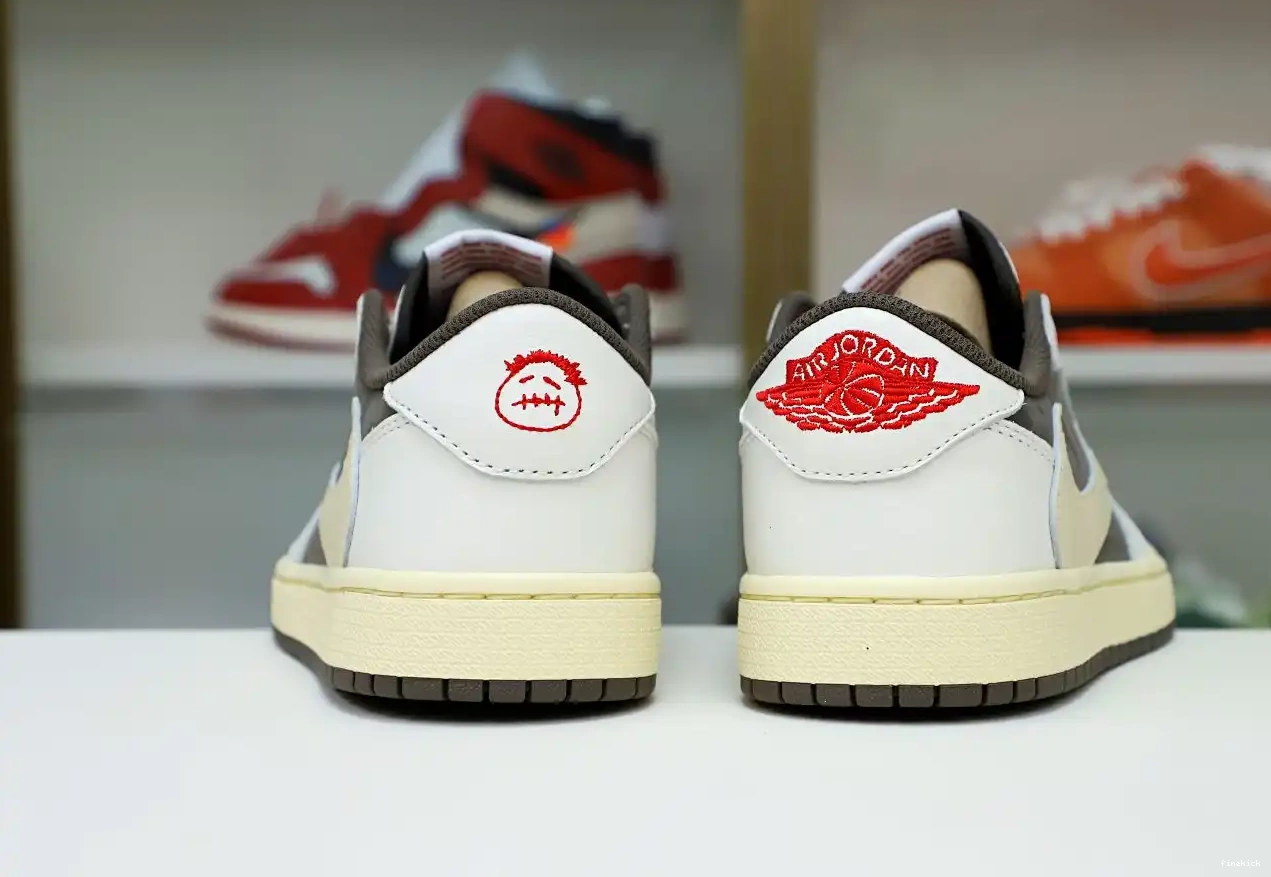 MOCHA X SCOTT 1 JORDAN TRAVIS OG AIR REVERSE LOW 0619